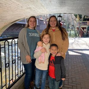 Meet your Posher, Amber